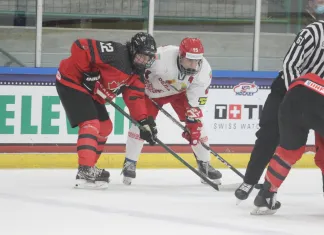 Беларусь дала бой Канаде на ЮЧМ и узнала соперника по четвертьфиналу
