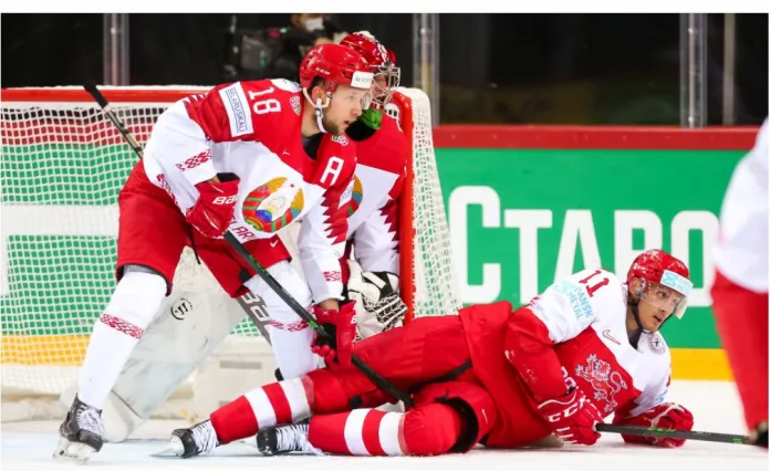 «БХ»: Лидер обороны сборной Беларуси получил травму в игре с Швейцарией