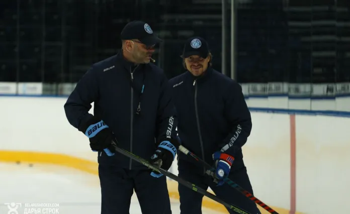 Вудкрофт возглавил сборную Беларуси, Захаров ищет новую работу, Оксентюк уедет в НХЛ - всё за вчера