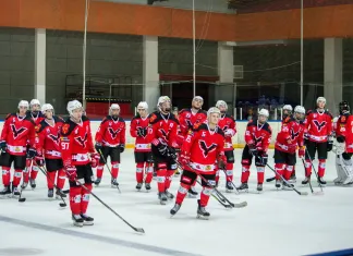 Шесть хоккеистов подписали контракты с «Пинскими ястребами»