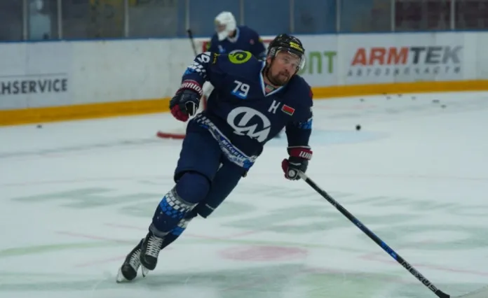Максим Слыш хочется остаться в хоккее после завершения карьеры