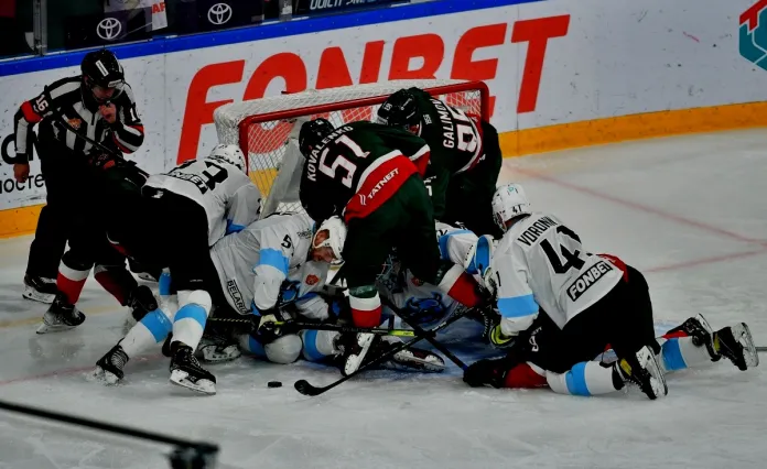 «Динамо» впервые за пять лет добыло победу в Казани, три белоруса не удержались в основе клубов НХЛ - всё за вчера