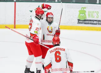 WHL: Егор Клавдиев идёт в графике гол за игру