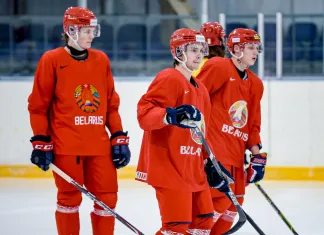 Хоккеисты молодежной сборной Беларуси определились с игровыми номерами 