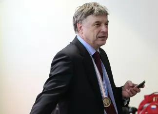 Юрий Новиков поддержал решение КХЛ не останавливать чемпионат