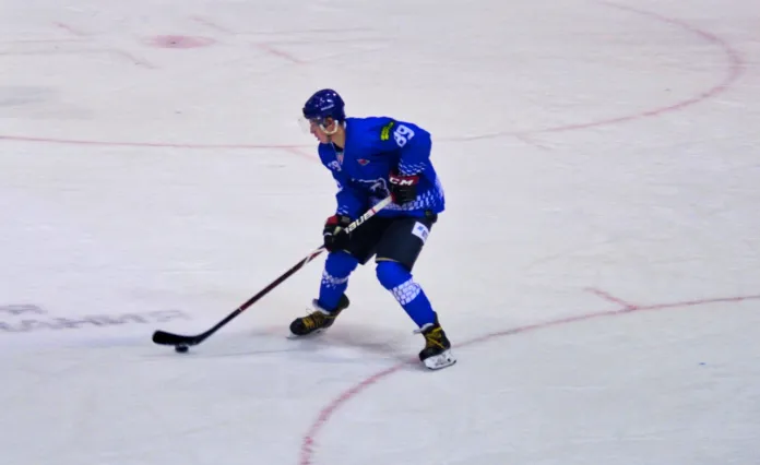 Белорусский хоккеист сменил команду в Финляндии