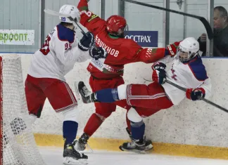 Беларусь U18 по буллитам одолела «Юниор» и находится в шаге от выхода в полуфинал плей-офф высшей лиги