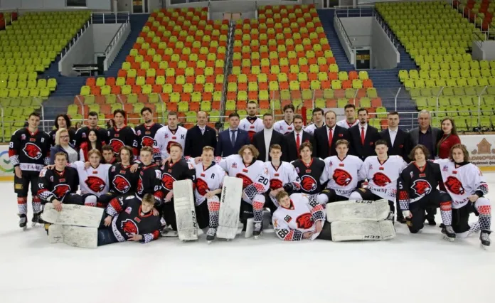 В Бобруйске прошла церемония закрытия хоккейного сезона
