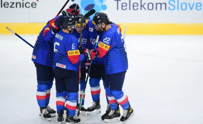 Южная Корея одолела Румынию на чемпионате мира в дивизионе 1А