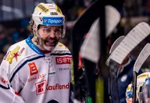 Чешский легендарный хоккеист намерен продолжить карьеру