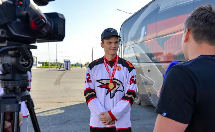 Могилевский хоккеист рассказал о выступлении за юношескую команду «Авангарда»